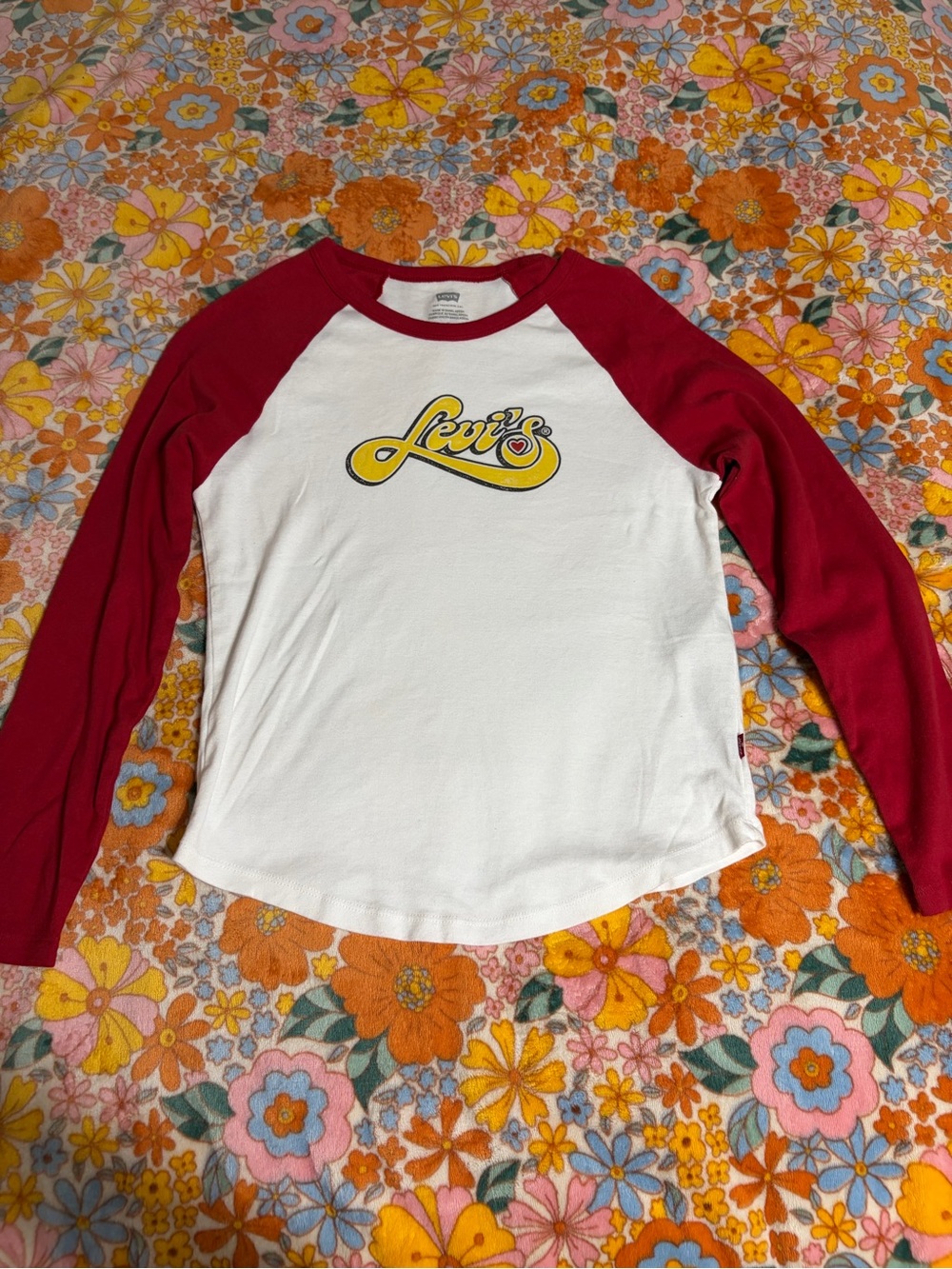 Levi's Women’s Long Sleeved TShirt